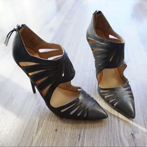 LAMB classy stilettos